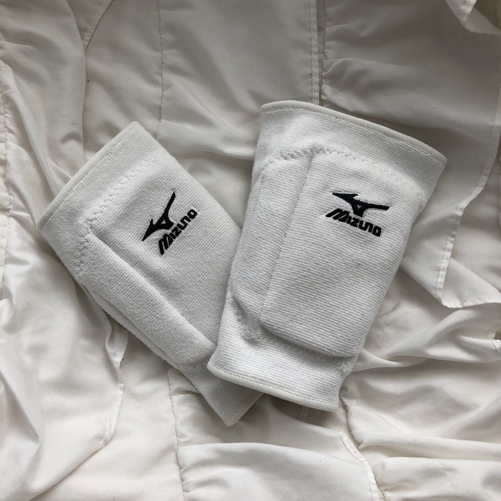 Mizuno Volleyball Knee Pads